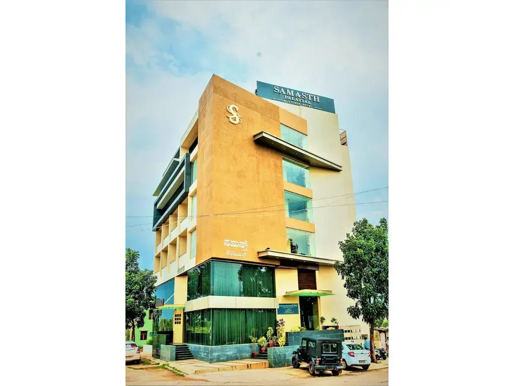 Hotel Samasth Palatial