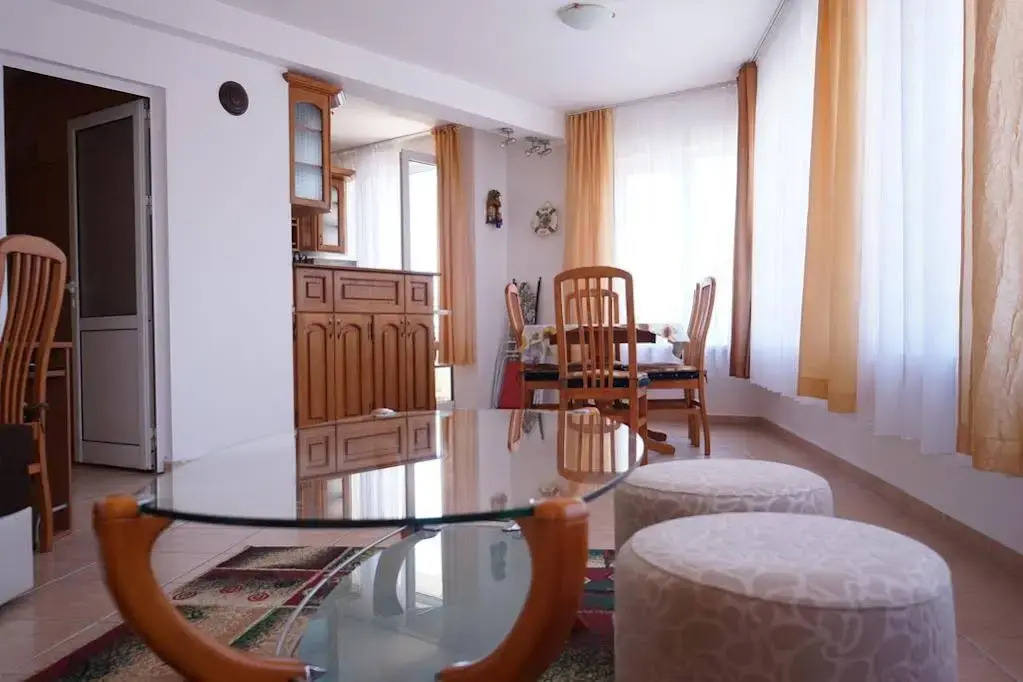 Pontica Suite