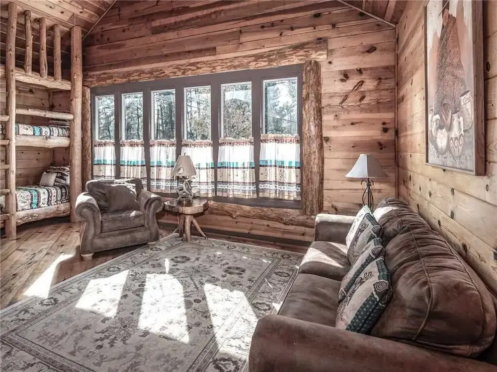 Big Bear, 3 Bedrooms, Stone Fireplace, Midtown, Sleeps 10