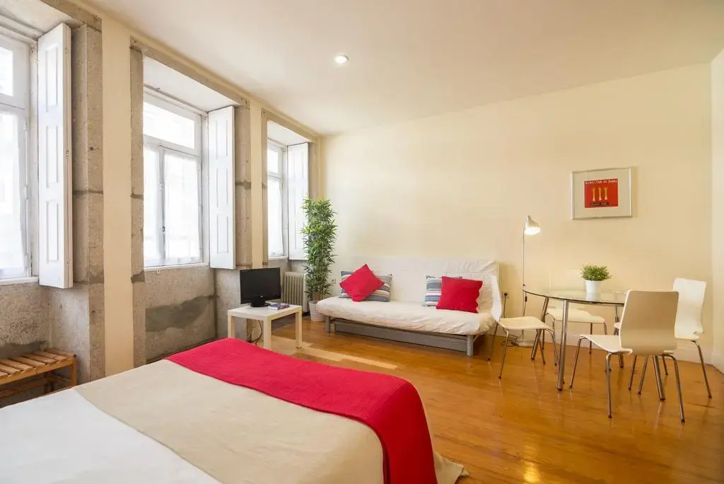 S. Bento Apartments