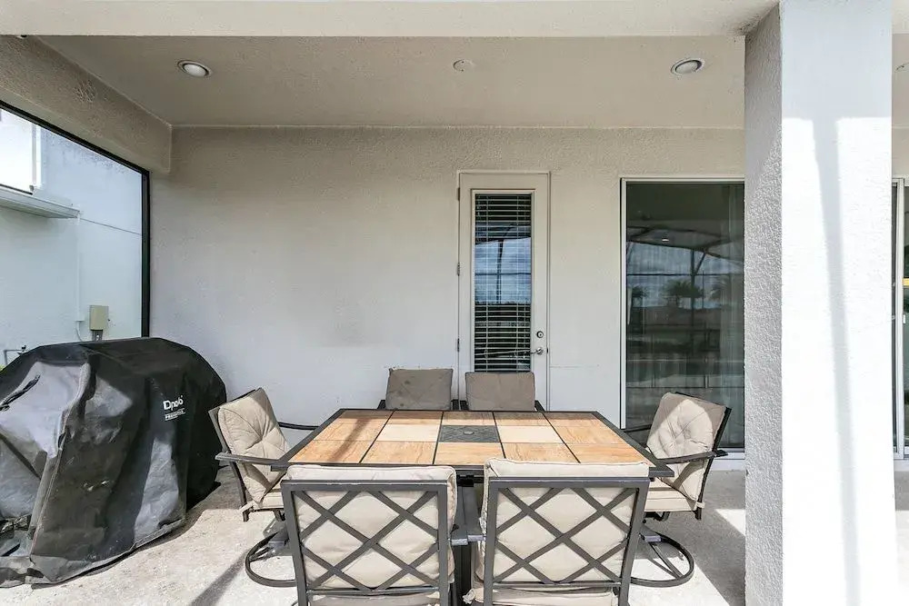 OakVille Villa Solterra 3