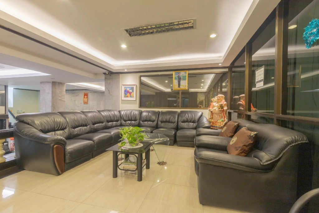 Boss Hotel