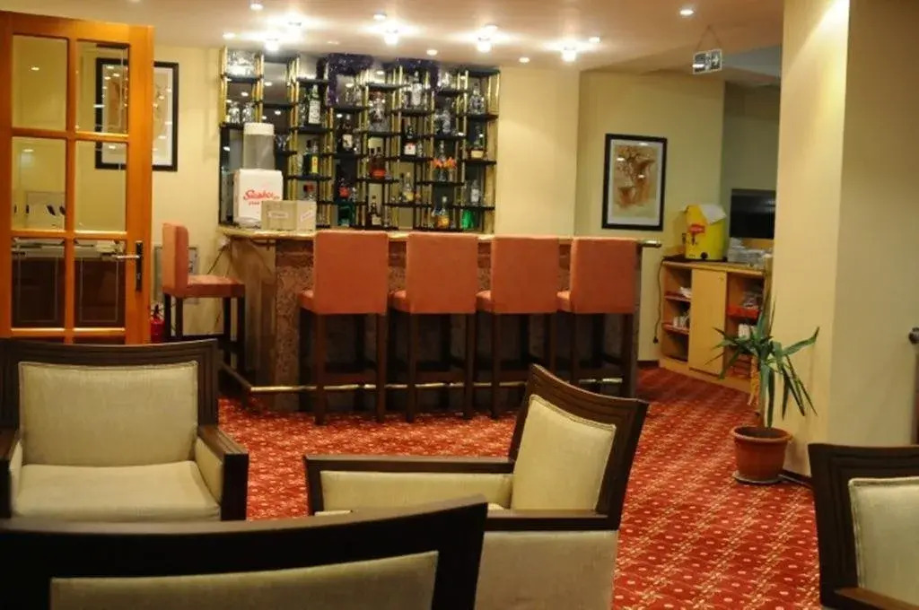 Kar Hotel