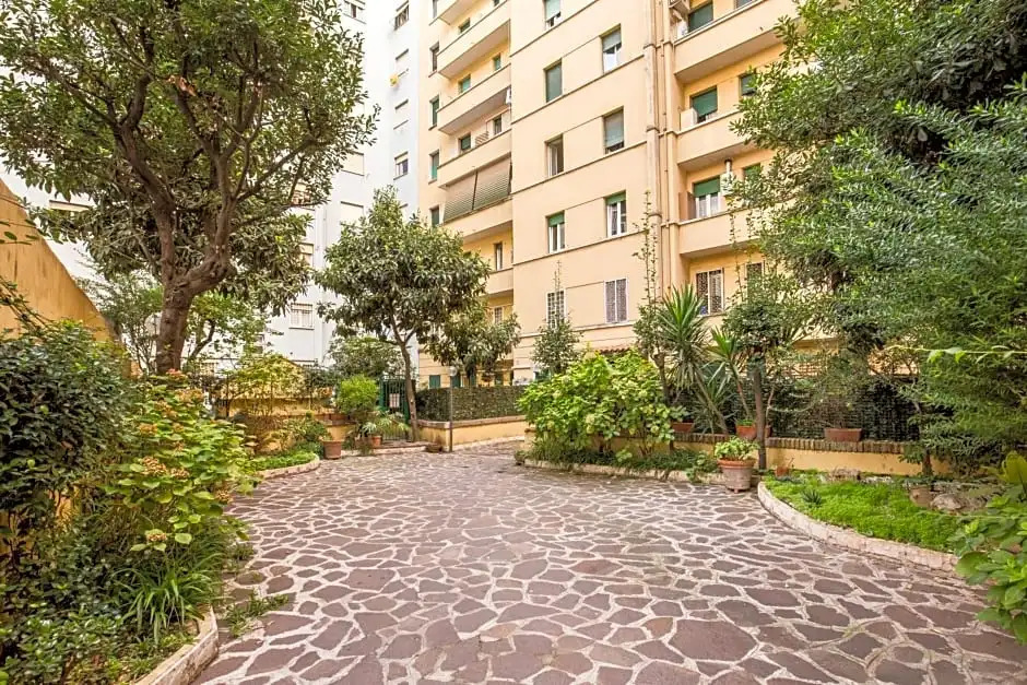 M&L Apartment - Caracalla Holiday