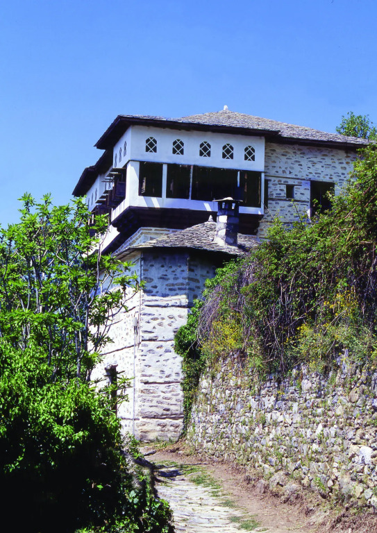 Santikos Mansion, Santikos Collection