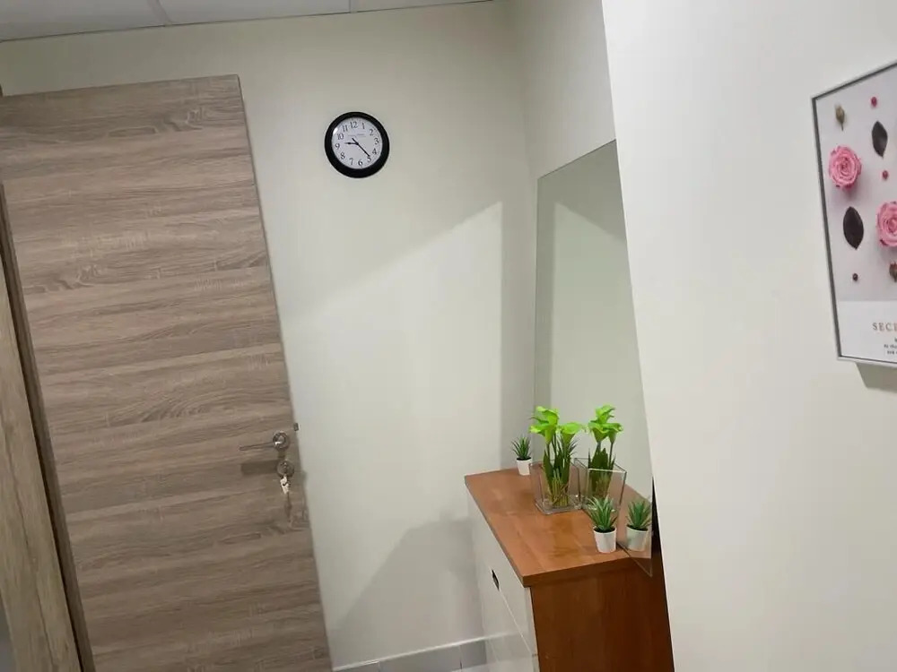 401 Luxury 2Bhk Apartment With Maid Room