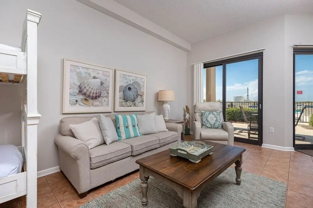 Phoenix East 1108 condo