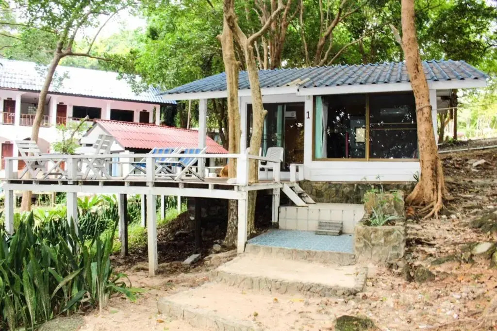 Sangthain Hills