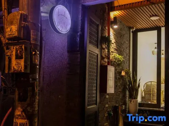 Lanha Hotel - Homestay