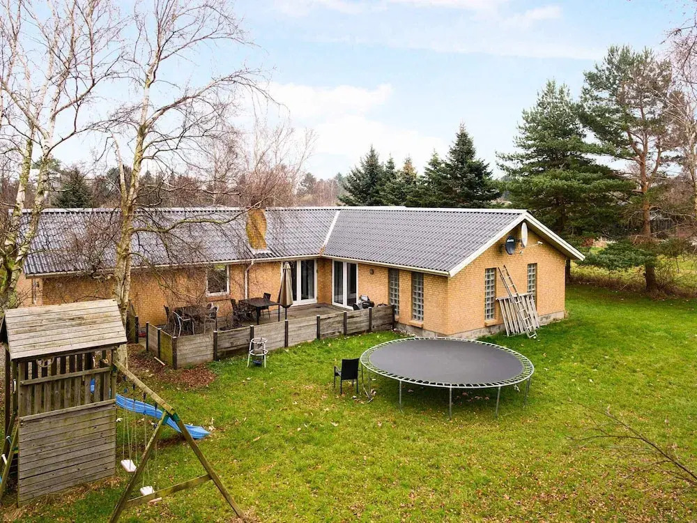 5 Star Holiday Home in Stege
