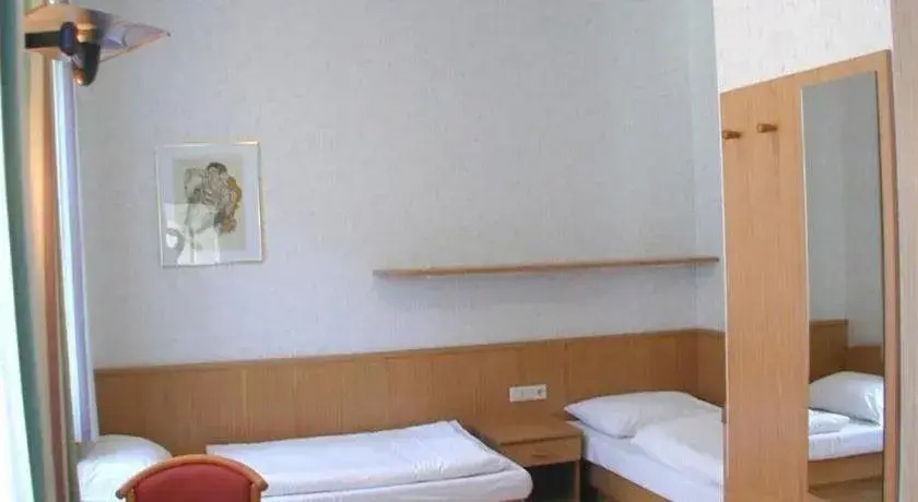 Hotel-Pension Fünfhaus