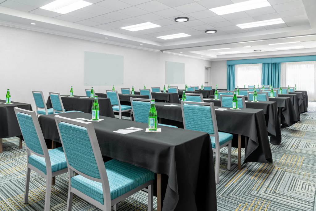 Homewood Suites by Hilton Detroit-Troy