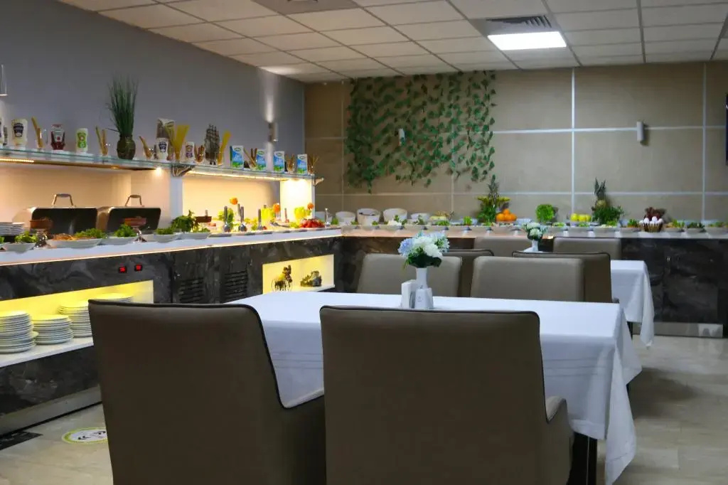 Grand Zara Hotel