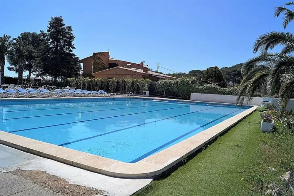 House - 4 Bedrooms with Pool and Sea views - 107927