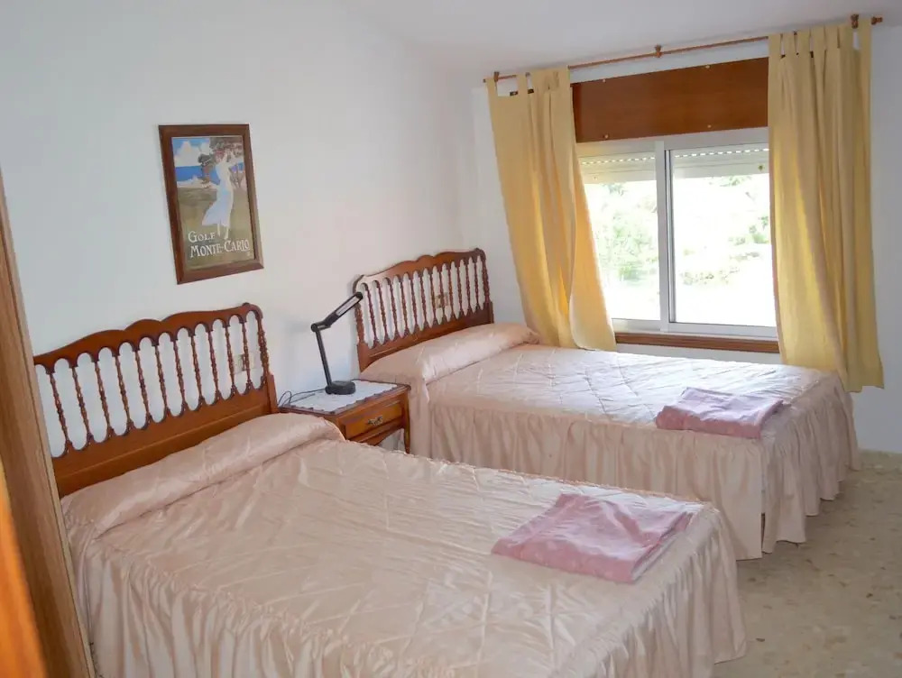 Apartamentos Sinás Playa