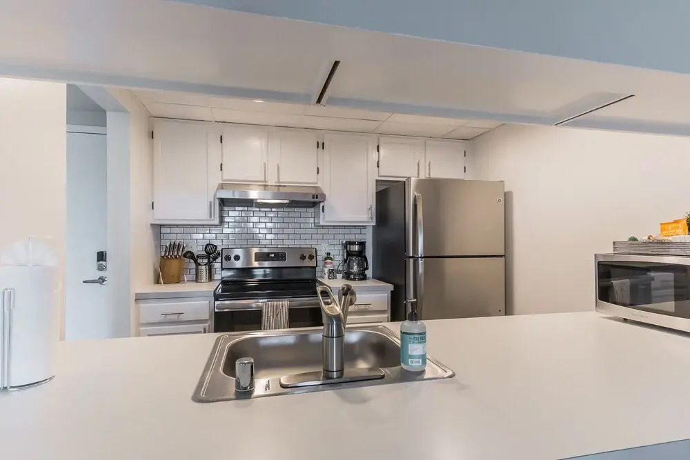 The Luxe Suites of Alexandria