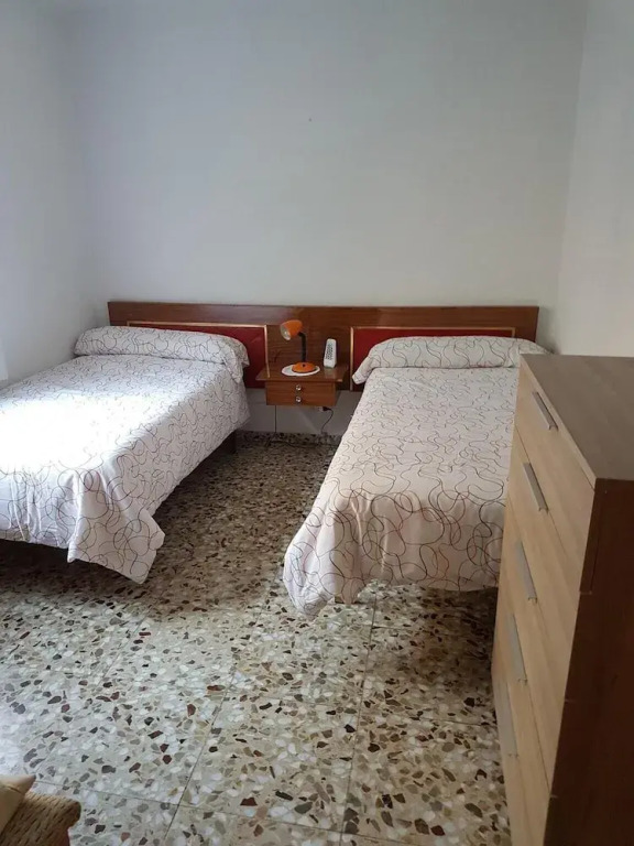Apartment With 2 Bedrooms in Alicante, With Balcony - 3 km From the Be