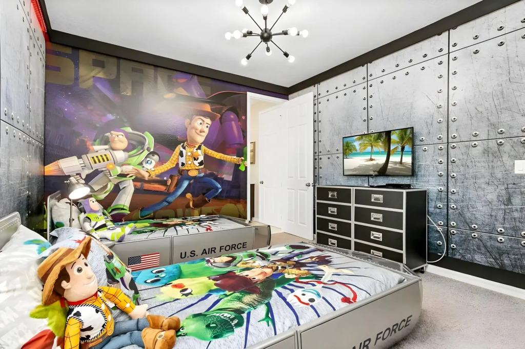 Luxury Villa 9BdrmGames RoomPool at Solara Resort