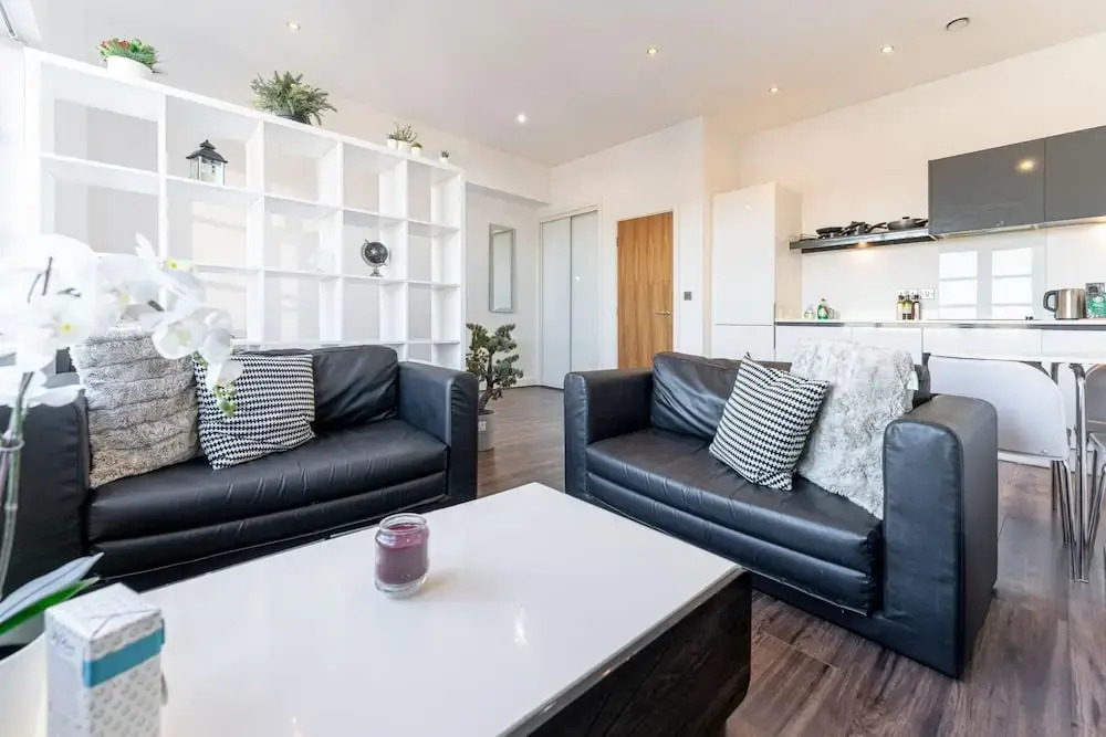 Lavish Loft Conversion - Amazing Location
