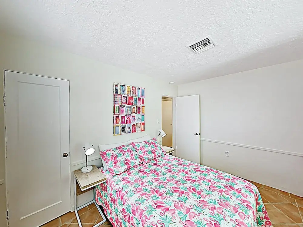 New Listing! Movie Colony Oasis W/ Pool & Spa 3 Bedroom Home