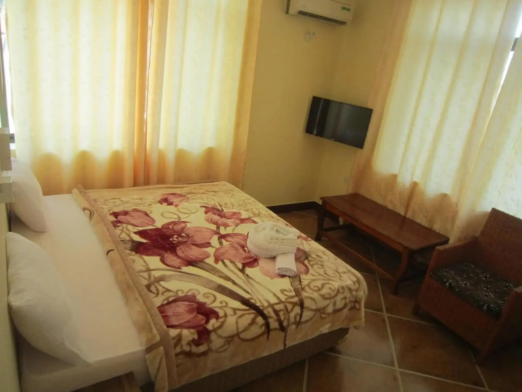 New FQ Motel
