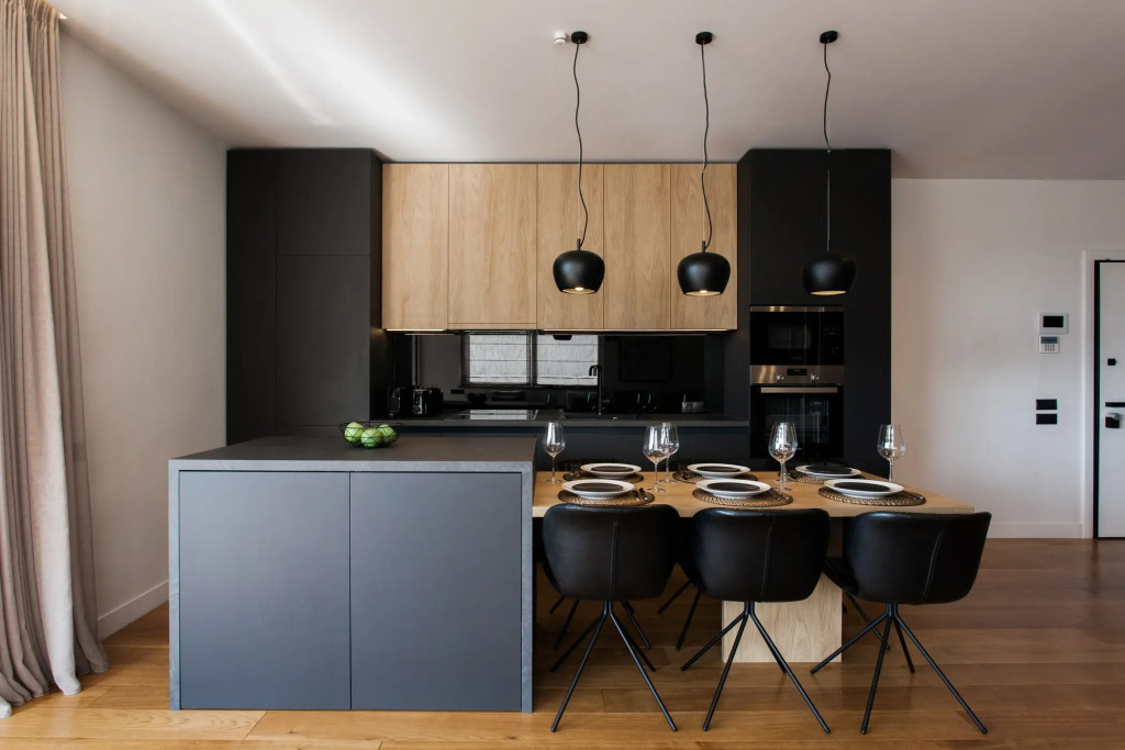 3BD Beachfront Athens Riviera Apartment by TheOlon