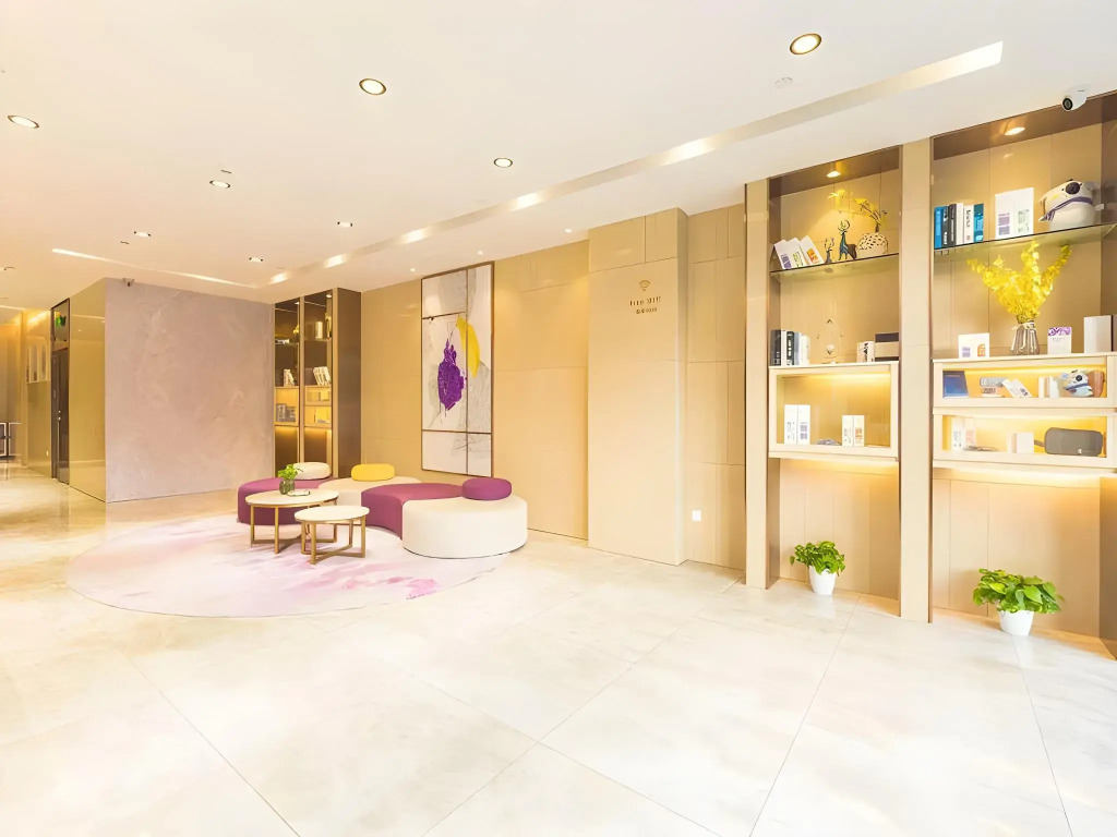 Lavande Hotel Guangzhou Xiajiao Metro Station Yingbin Road