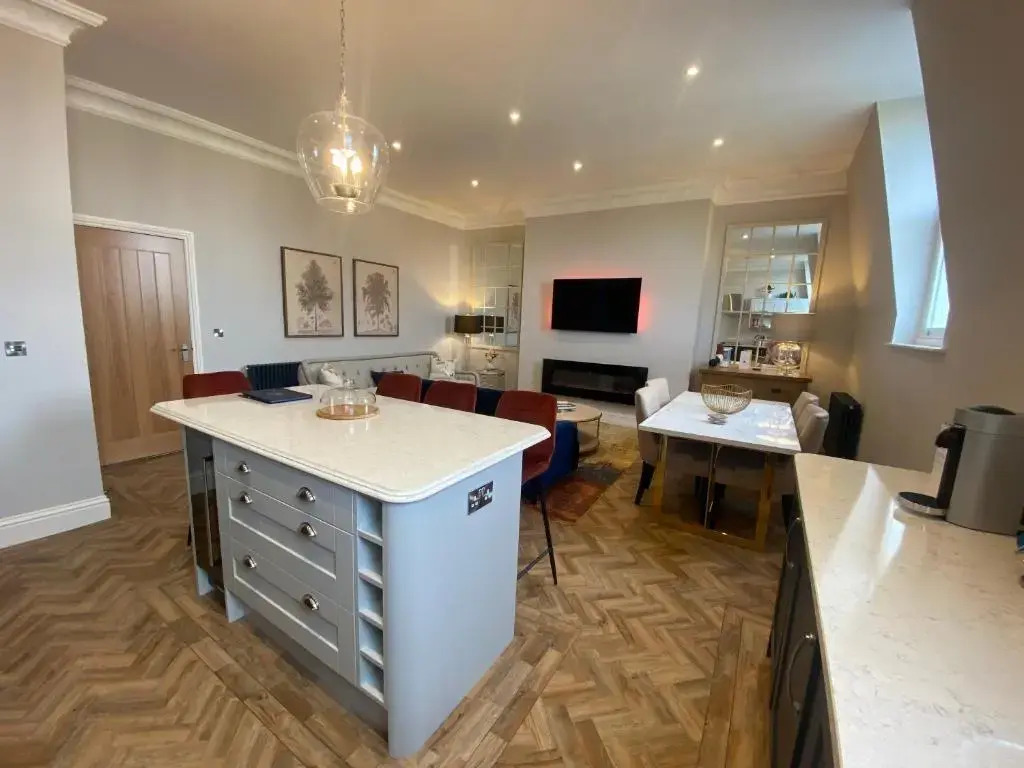 Derwent House Apartments