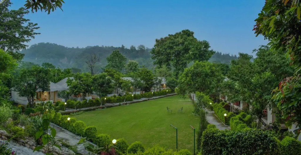 Bento Corbett Woods Resort