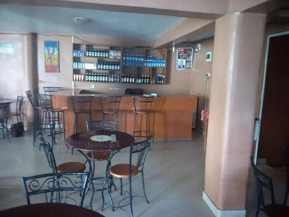 Sirlo Hotel