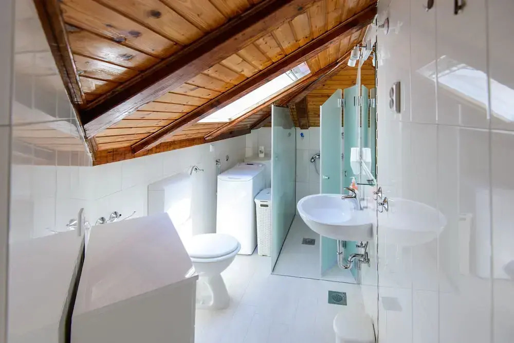 Charming 2-bedroom Apartment With Ocean Views in Dubrovnik