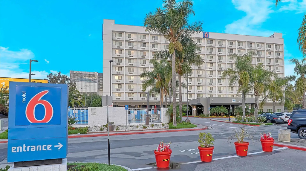 Suites Los Angeles CA Los Angeles LAX