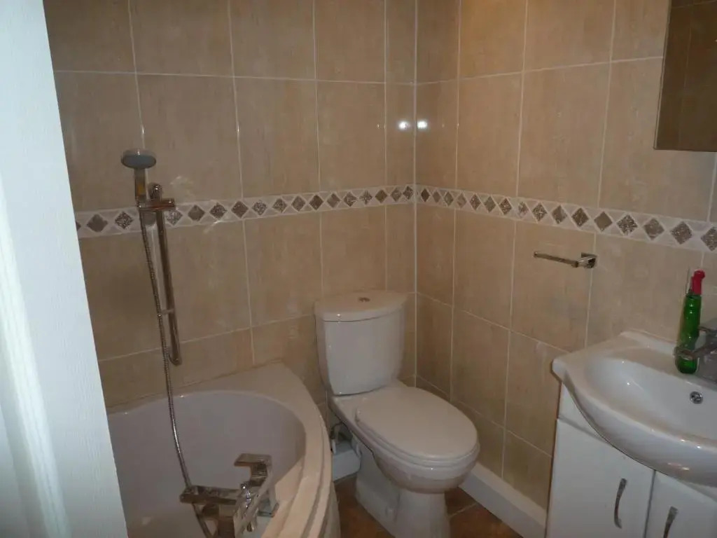 Boundary Road, 1 Bedroom & 2 Bedroom Flats