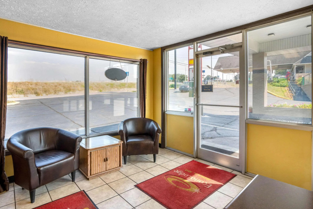Econo Lodge near Missouri University of Science and Technology