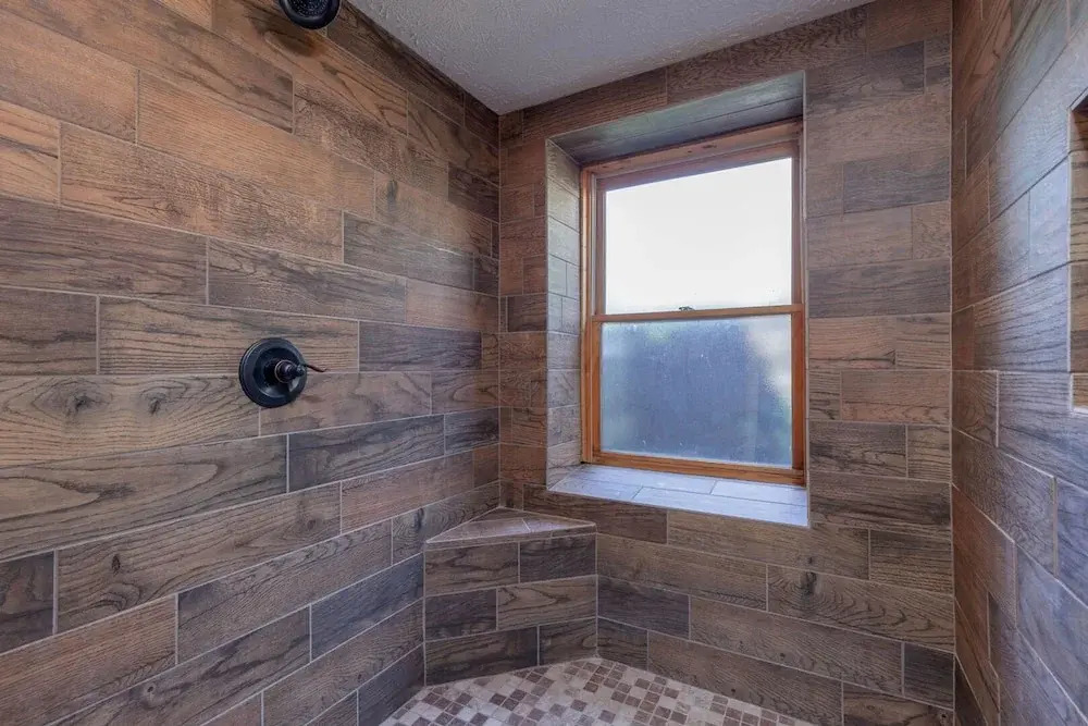 Downtown Getaway by Heritage Cabin Rentals