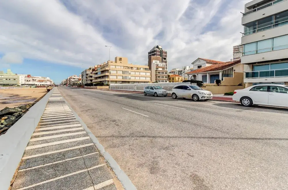Apartamento cerca de la playa - El Emir I