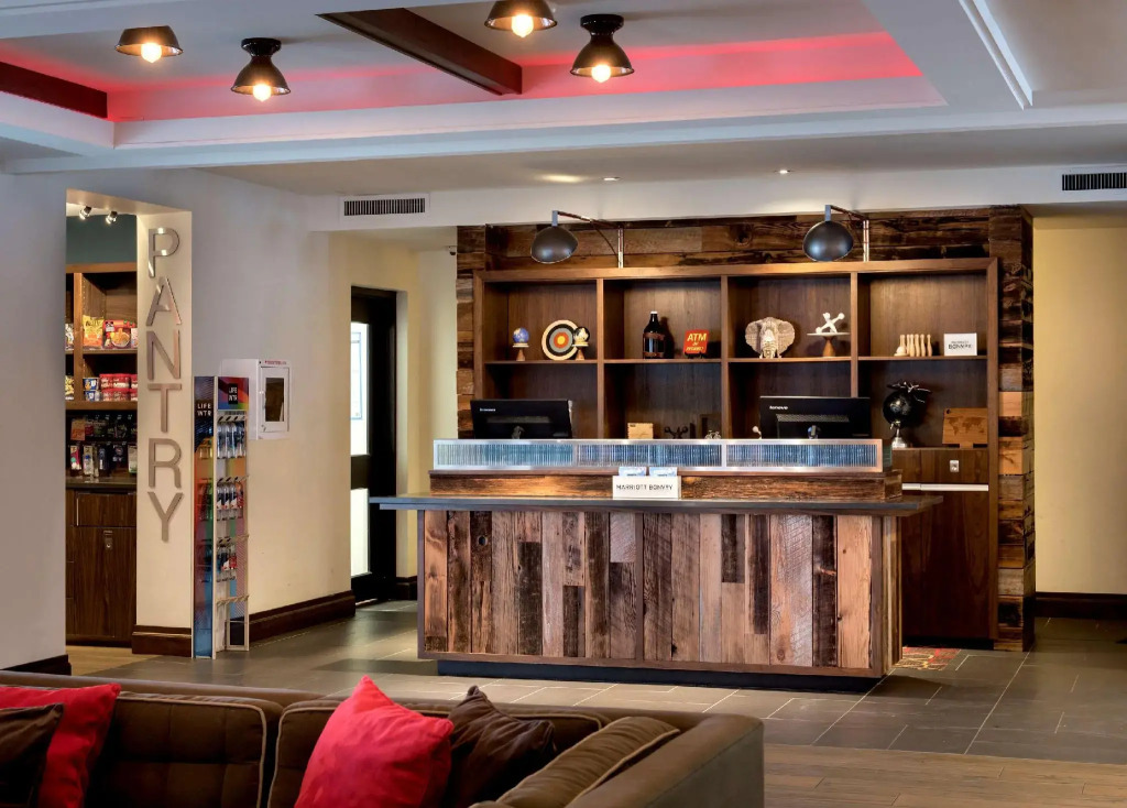 The Crossroads Hotel - Newburgh