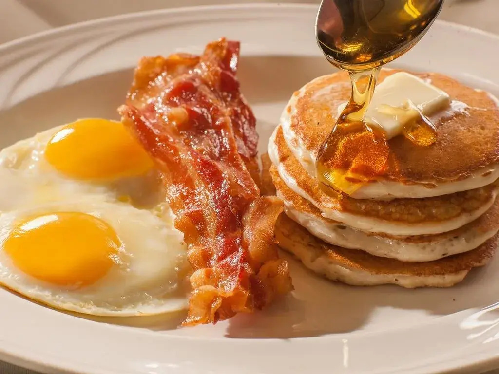Stonehurst Manor Breakfast & Dinner Included
