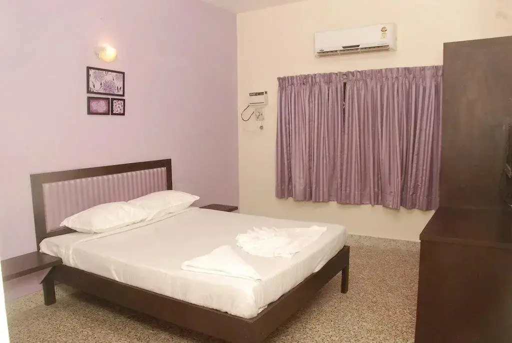 Hotel Nalaas Aappakadi-Kanchipuram