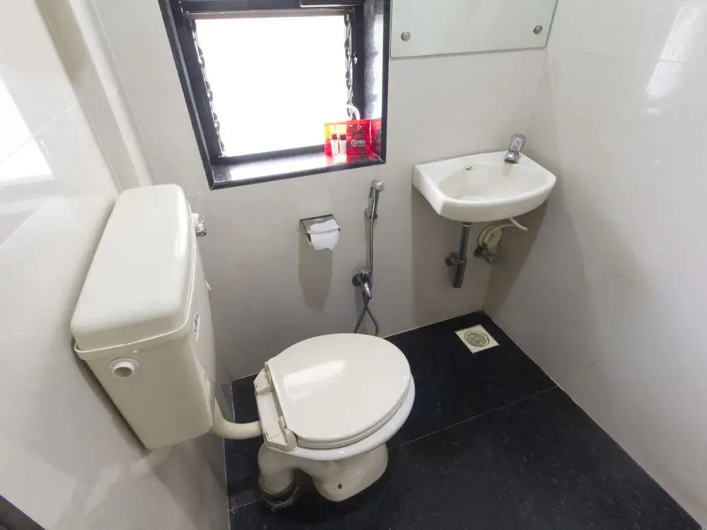 OYO 935 Hotel Palkhee