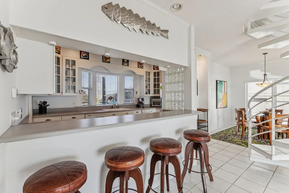 Breathtaking Beach Front House 3 Bedroom Home by RedAwning