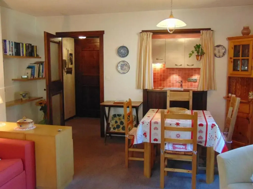 Appartement Chamonix-Mont-Blanc, 2 pièces, 4 personnes - FR-1-517-19