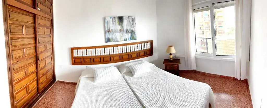 Apartamento Roquetas de Mar Urbanización, 2 dormitorios, Gran Terraza con vista al mar, wi-fi, parking y piscina