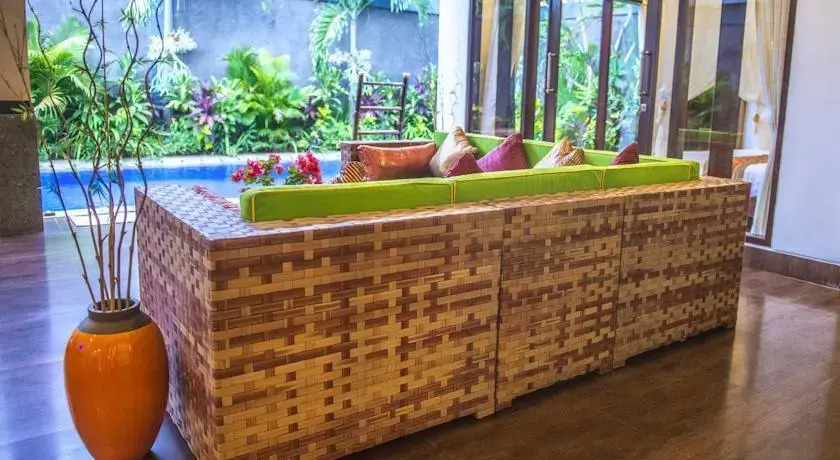 Dolce Vita Pool Villa