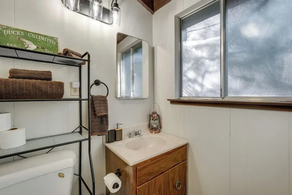 3 Mi to Calaveras Big Trees: Group-ready Mtn Cabin