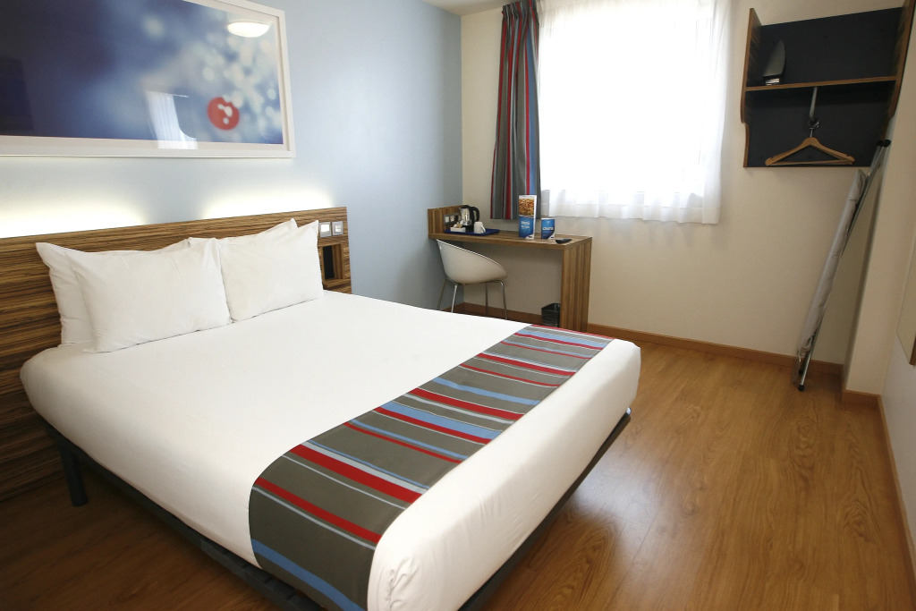 Travelodge Valencia Aeropuerto