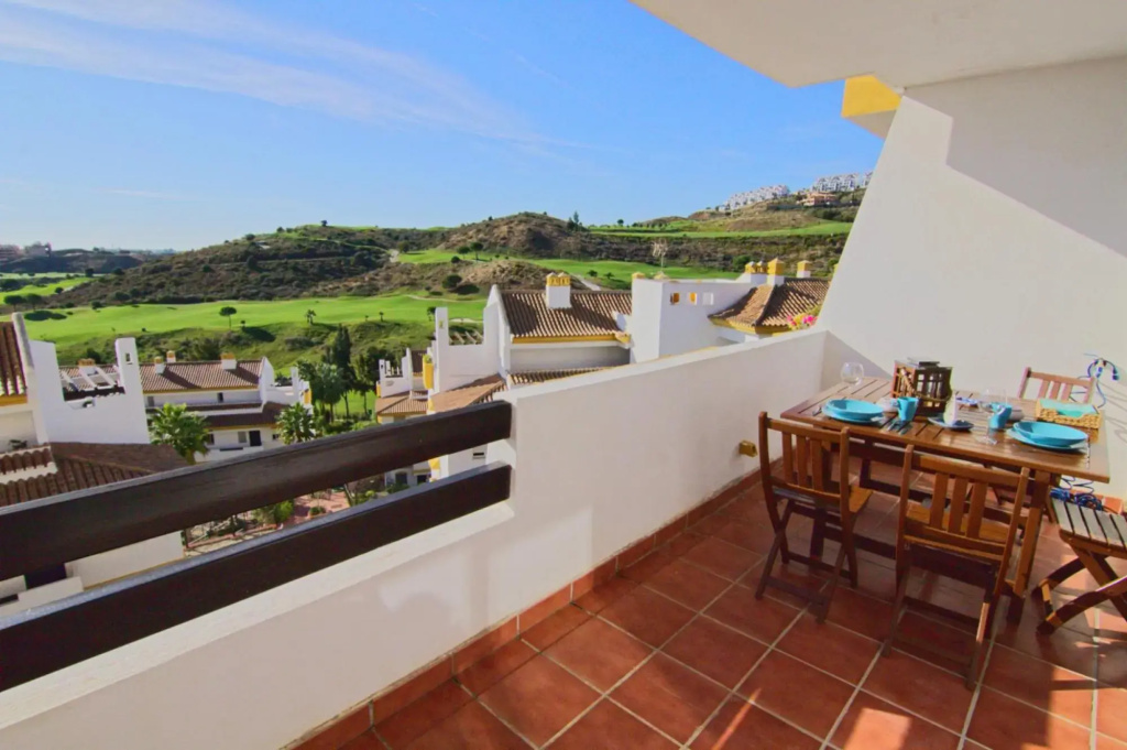 Bluebay Apartment - CT 108