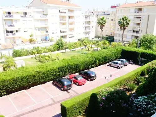 PresquIle Apartment