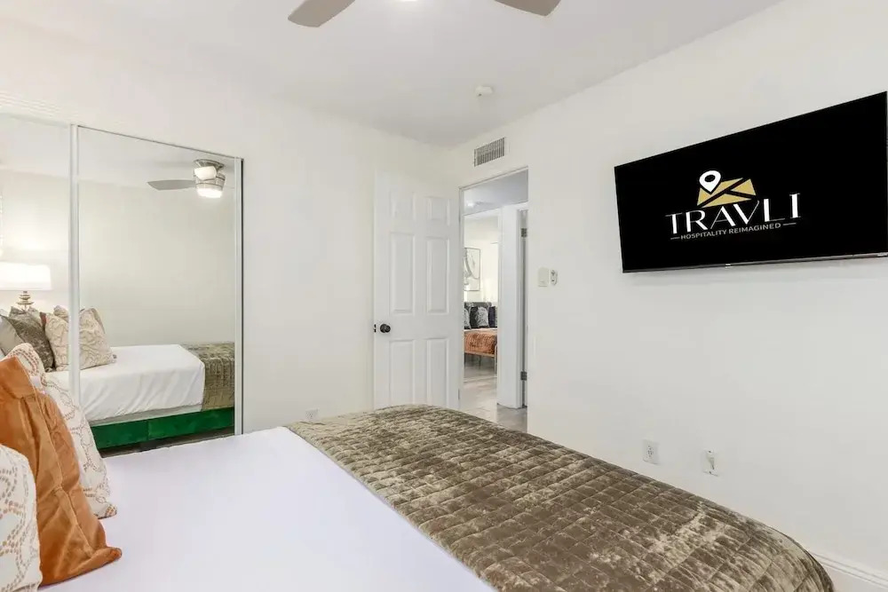 Desert Rose Retreat Heated Pool 2 Masters Gameroom