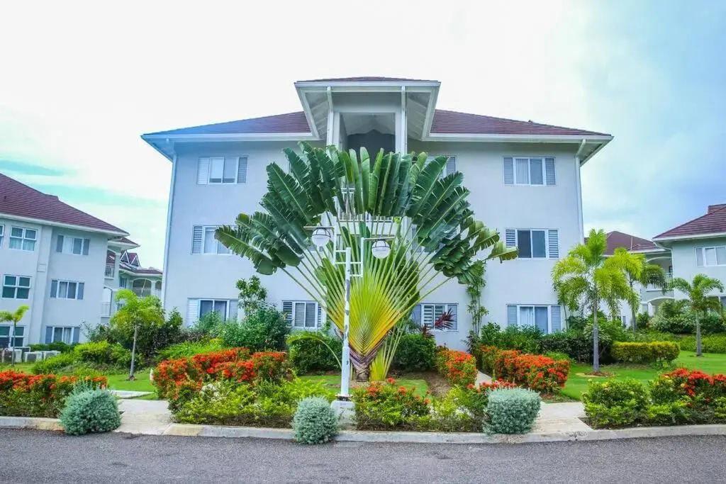 The Cozy 2Bedroom Condo